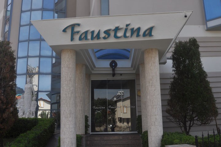 FAUSTINA HOTEL